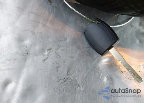 2011 Ford Fiesta Se z USA, uszkodzony, nr VIN 3FADP4BJ6BM221568